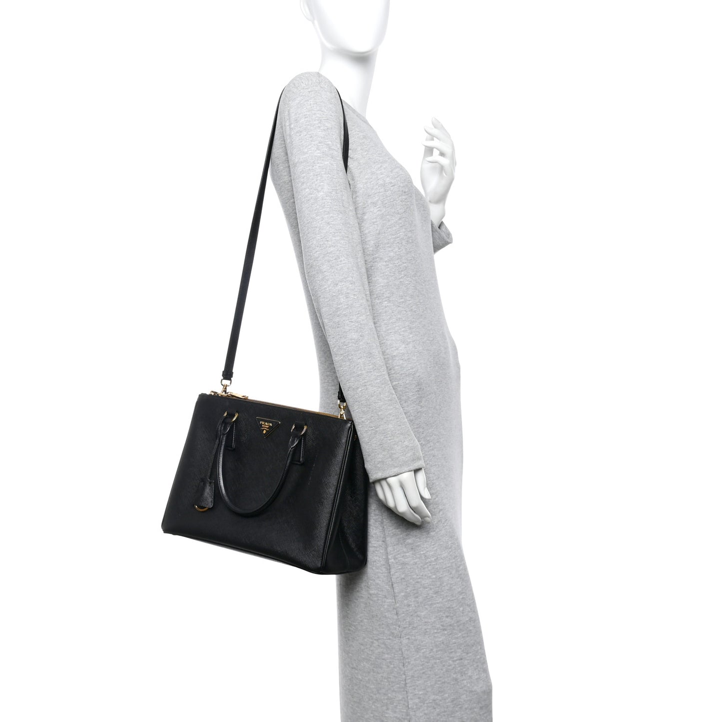 Saffiano Lux Large Galleria Double Zip Tote Black