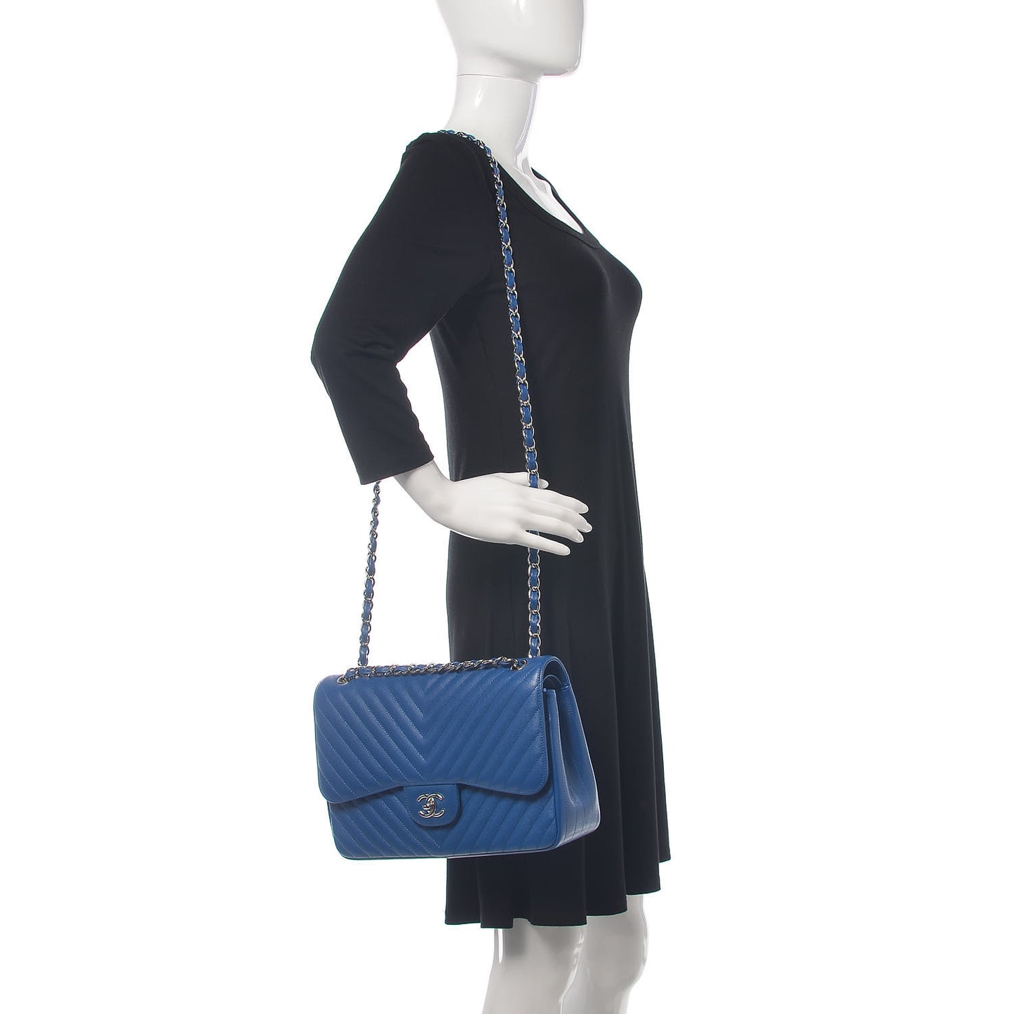 Caviar Chevron Quilted Jumbo Double Flap Blue