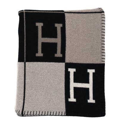 Hermes Wool Cashmere Avalon III Blanket Ecru Black 1 of 3