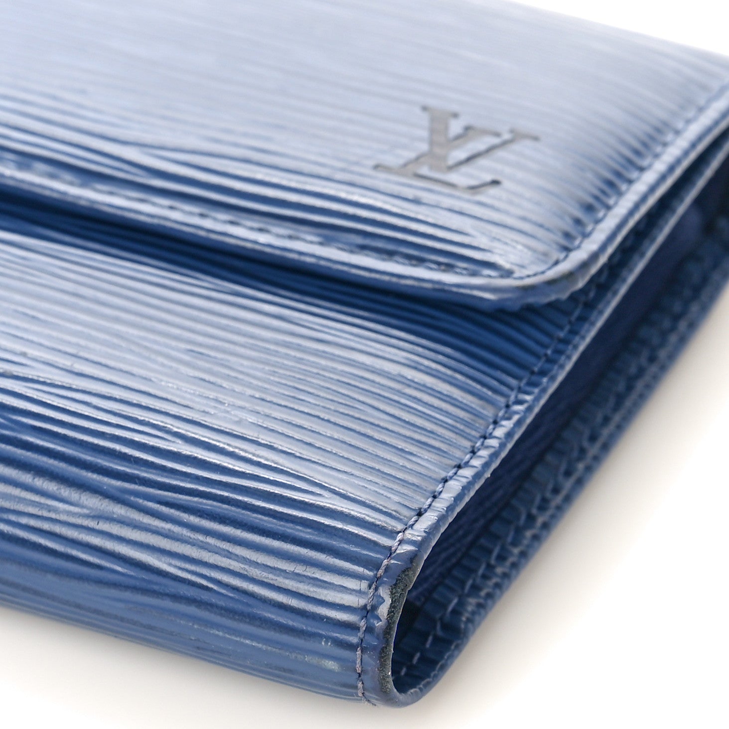 Louis Vuitton Epi Sarah Wallet Myrtille 8 of 8