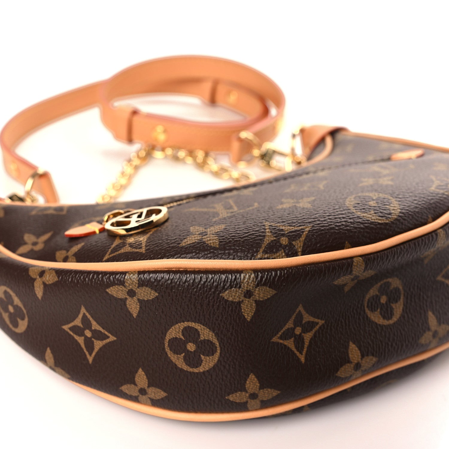 Louis Vuitton Monogram Loop 7 of 8