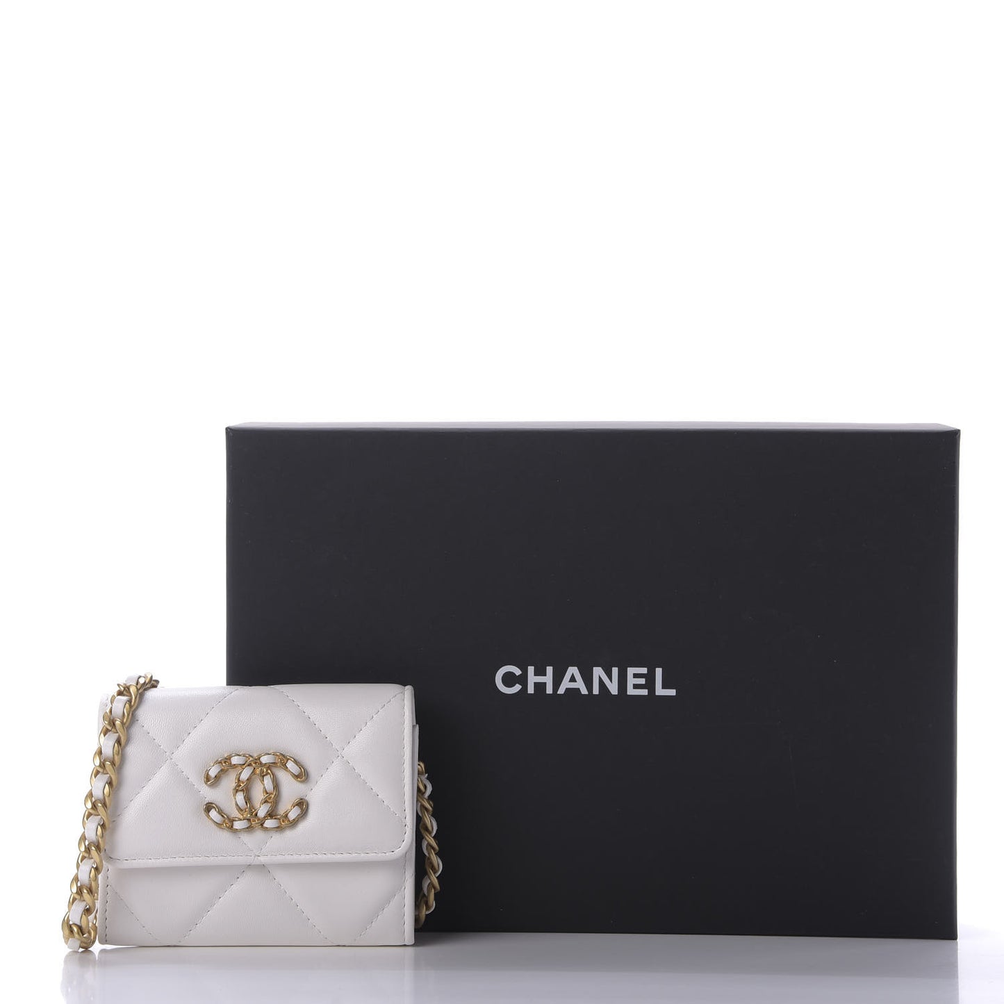 Lambskin Quilted 19 Flap Coin Purse With Chain White