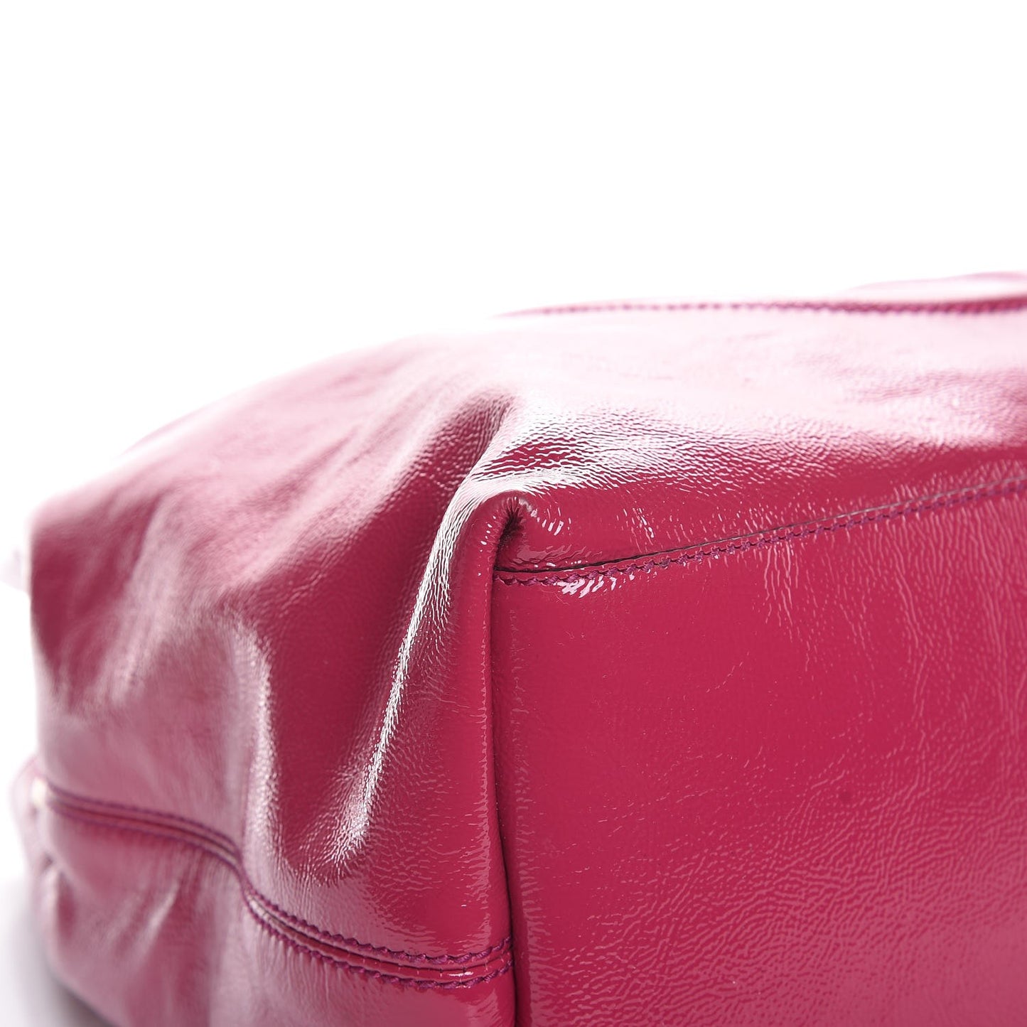 Vernice Naplack Medium Soho Chain Shoulder Bag Bright Bouganville