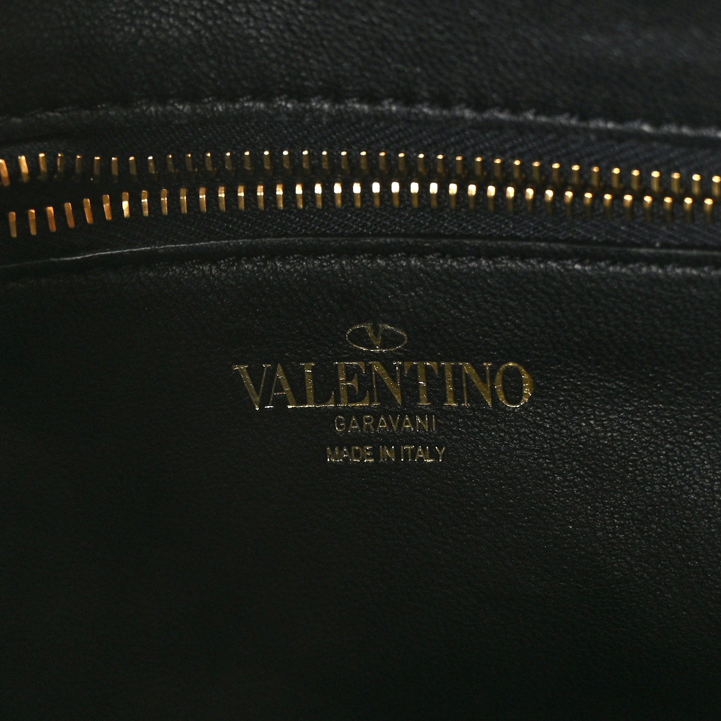 Calfskin Stud Sign Zip Hobo Black