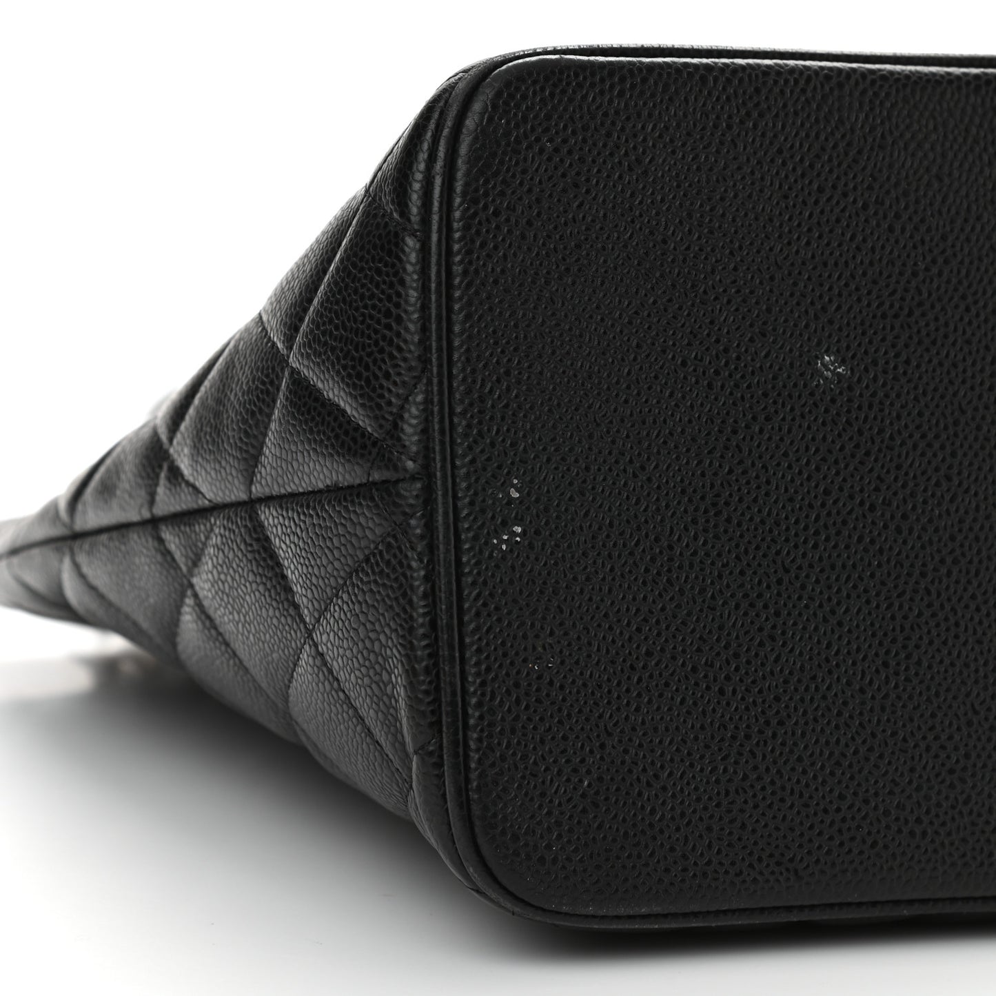 Caviar Quilted Medallion Tote Black