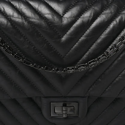 Chanel Aged Calfskin Chevron Quilted 2.55 Reissue 226 So Black 8 of 10