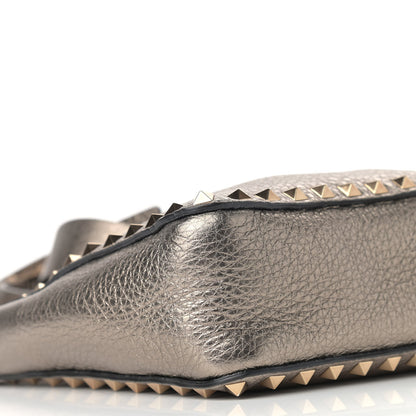Valentino Garavani Metallic Pebbled Calfskin Mini Rockstud Flip-Lock Messenger Bag Sasso 7 of 8