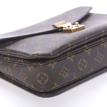 Louis Vuitton Monogram Pochette Metis 7 of 10