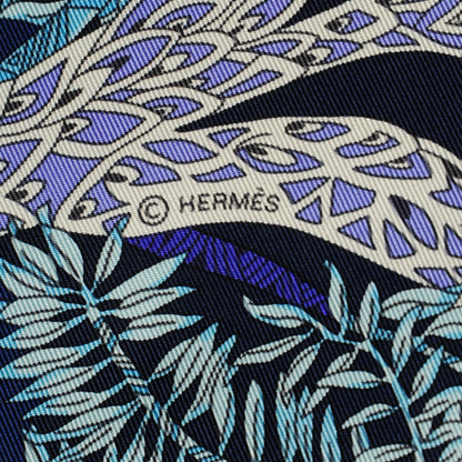 Hermes Silk Maitre de la Foret Scarf 90 Marine Lavande Turquoise 5 of 7