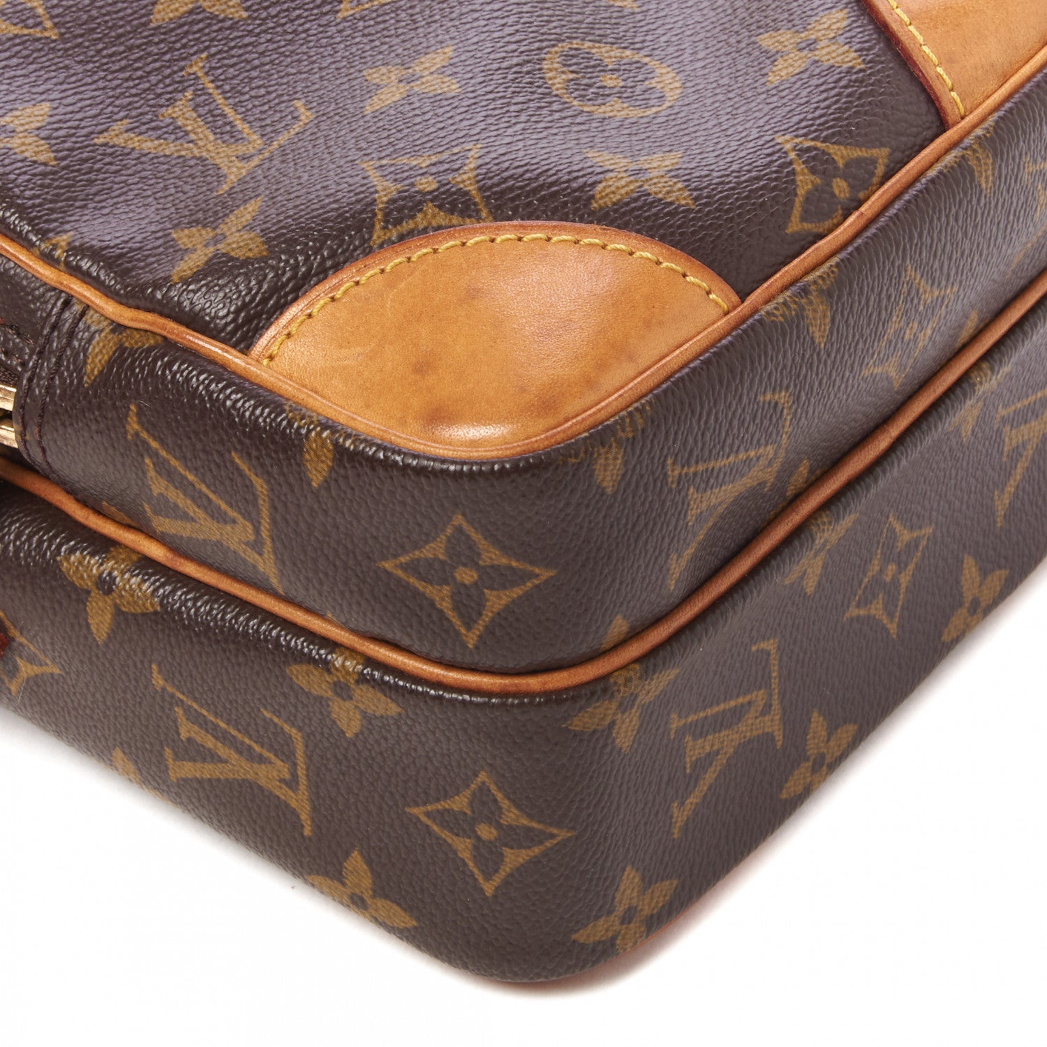Louis Vuitton Monogram Amazone 6 of 8