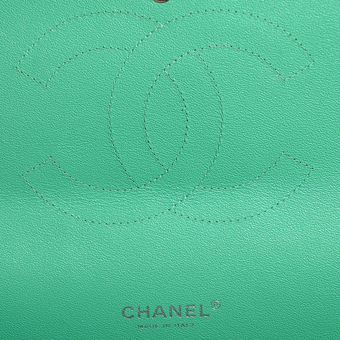 Iridescent Caviar Maxi Double Flap Green