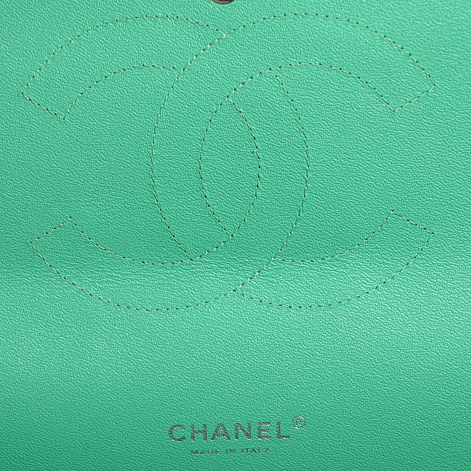 Chanel Iridescent Caviar Maxi Double Flap Green 7 of 9