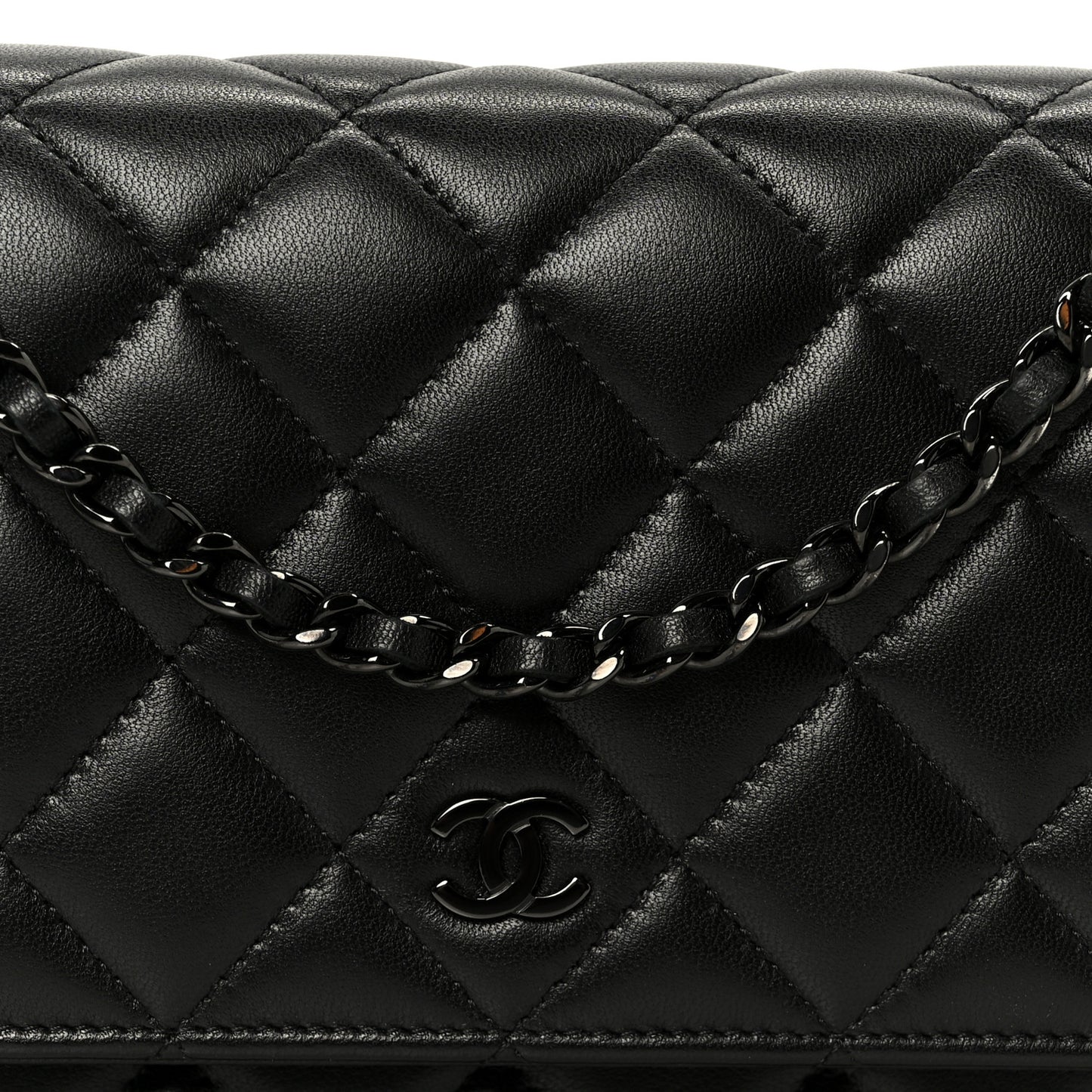 Pearly Lambskin Quilted Wallet On Chain WOC So Black