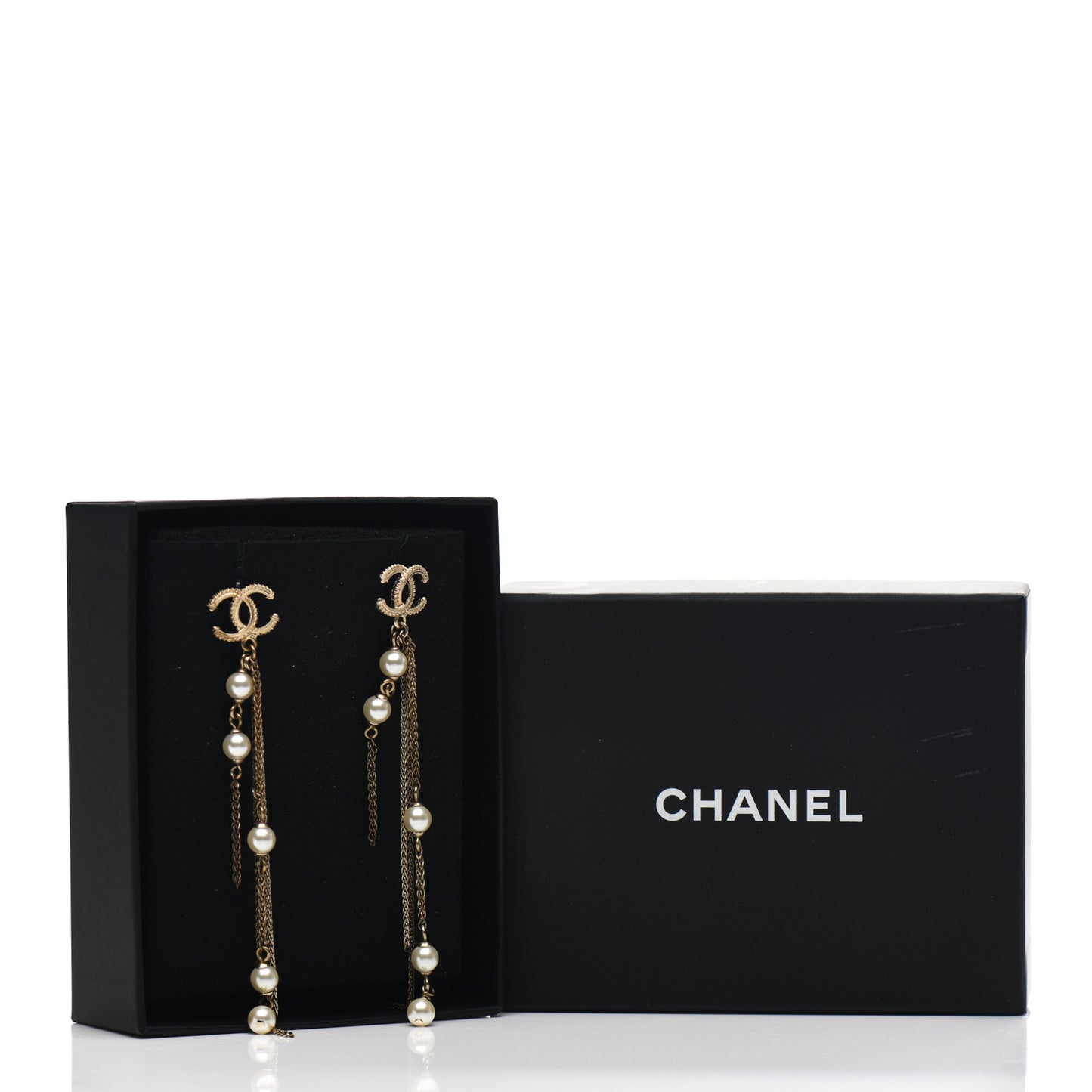 Pearl Beaded CC Drop Earrings Gold