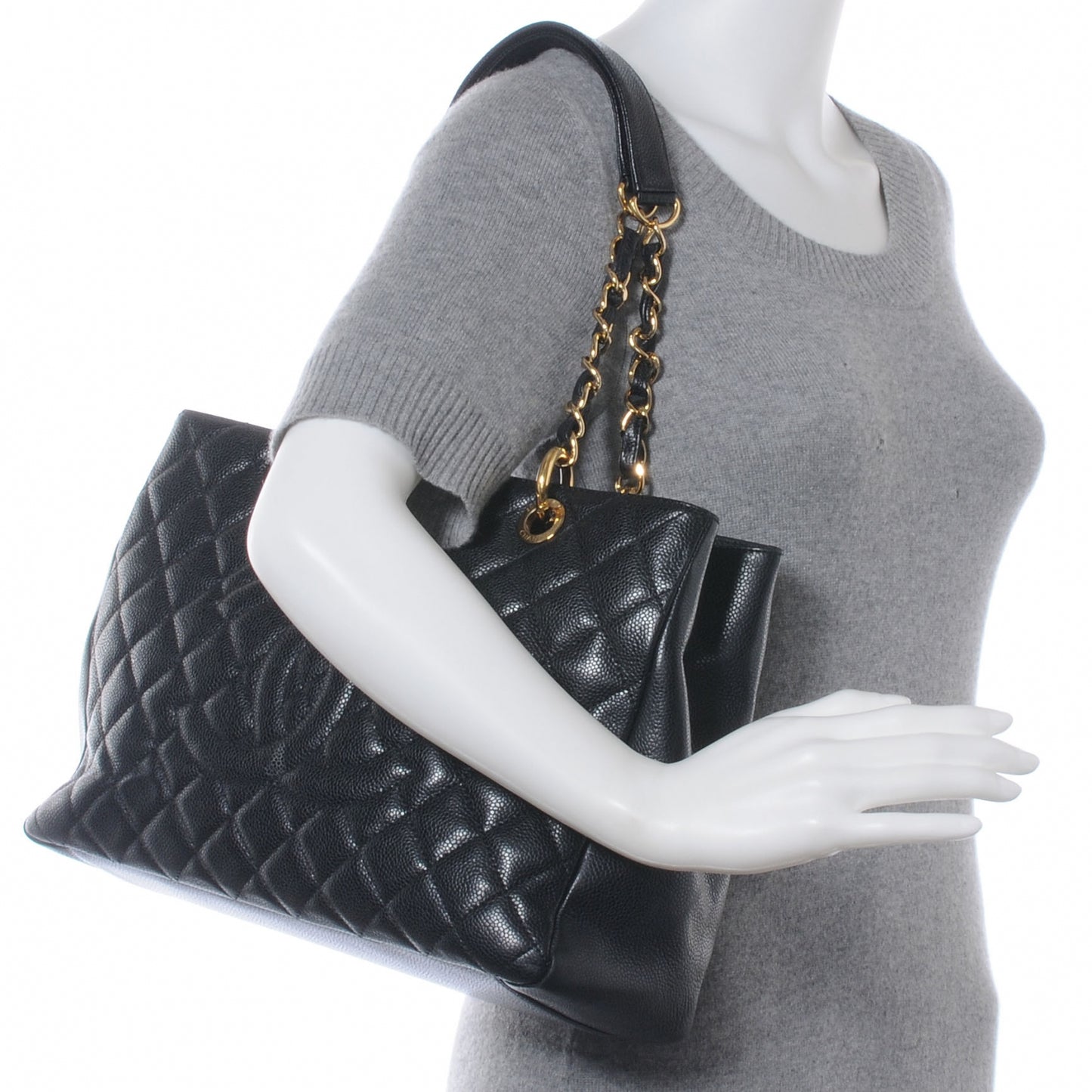 Caviar Grand Shopping Tote GST Black