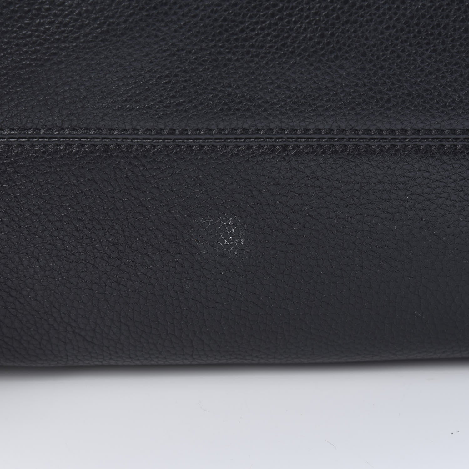 Alexander McQueen Pebbled Calfskin Small Skull Padlock Zip Around Tote Black 11 of 12