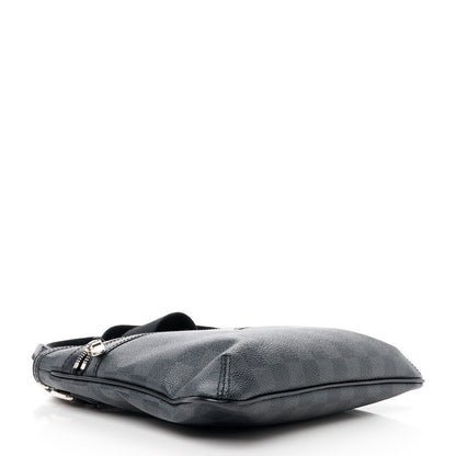 Louis Vuitton Damier Graphite Thomas 4 of 11