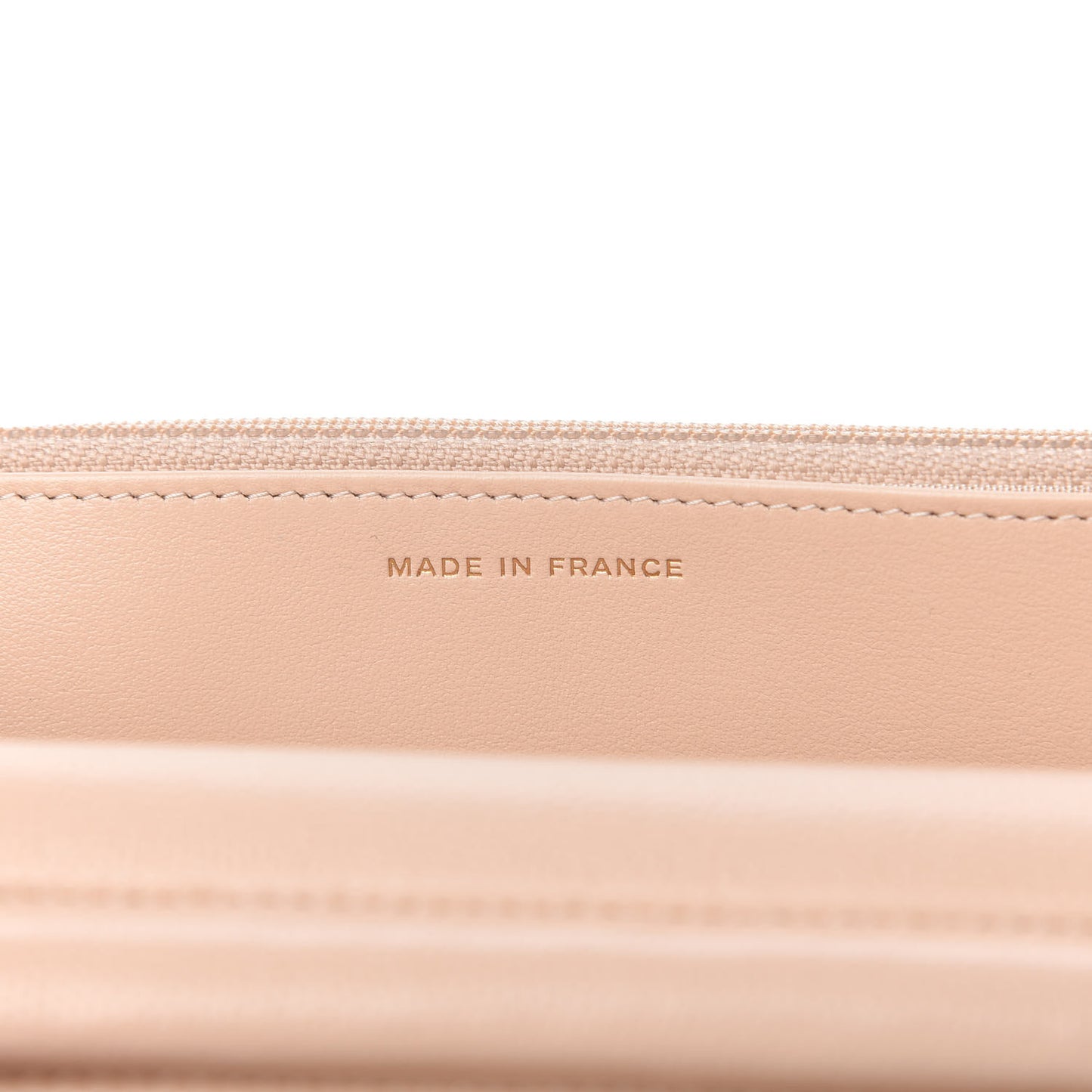 Caviar Quilted Coco Candy Wallet On Chain WOC Beige