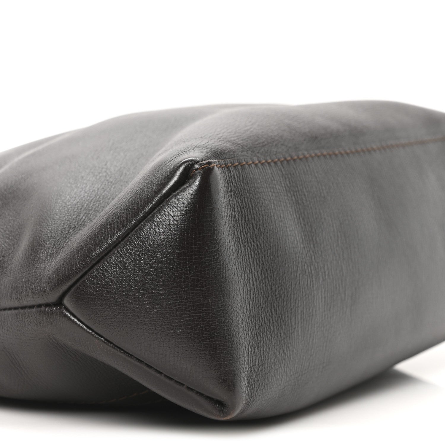 Louis Vuitton Utah Pochette Shawnee Cafe 8 of 9