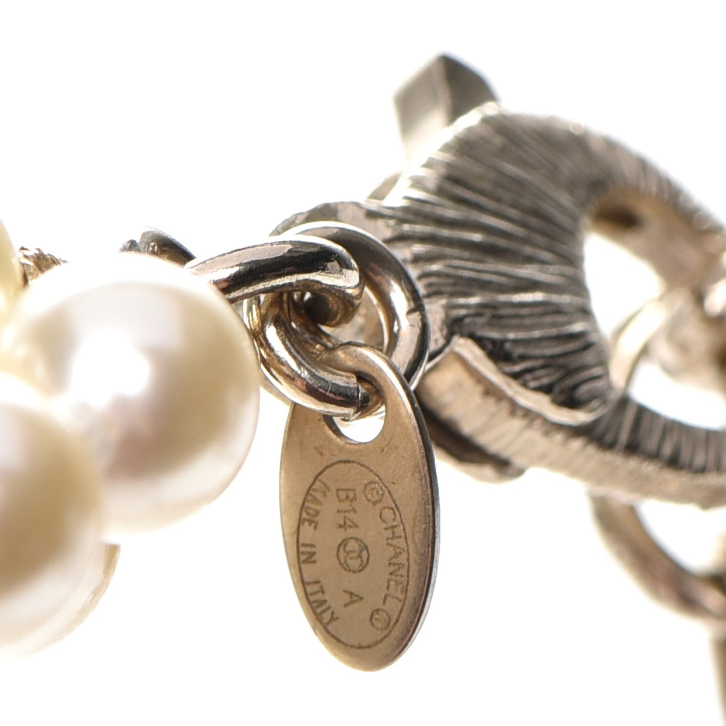 Graduated Pearl CC Long Necklace Light Gold