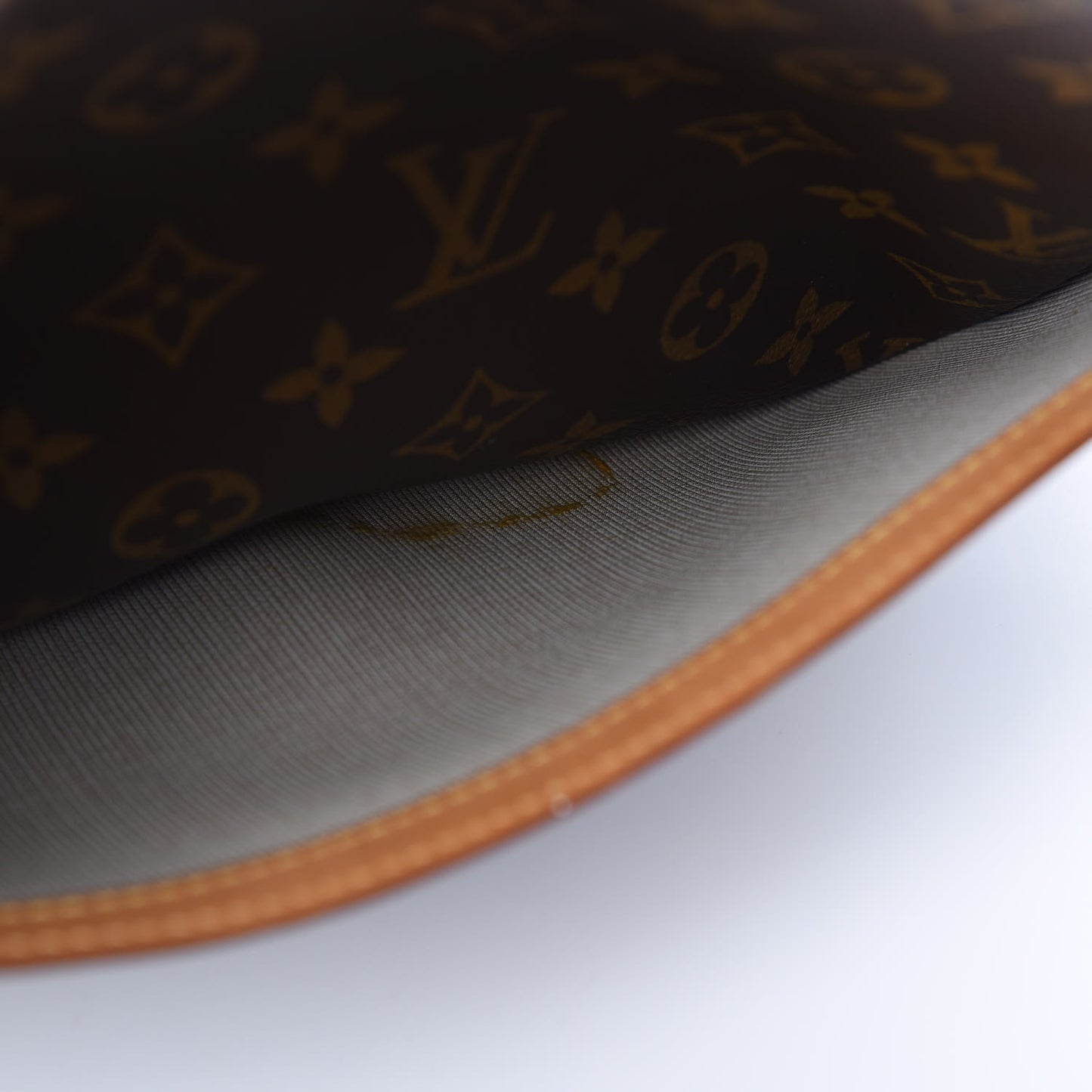 Monogram Reporter PM