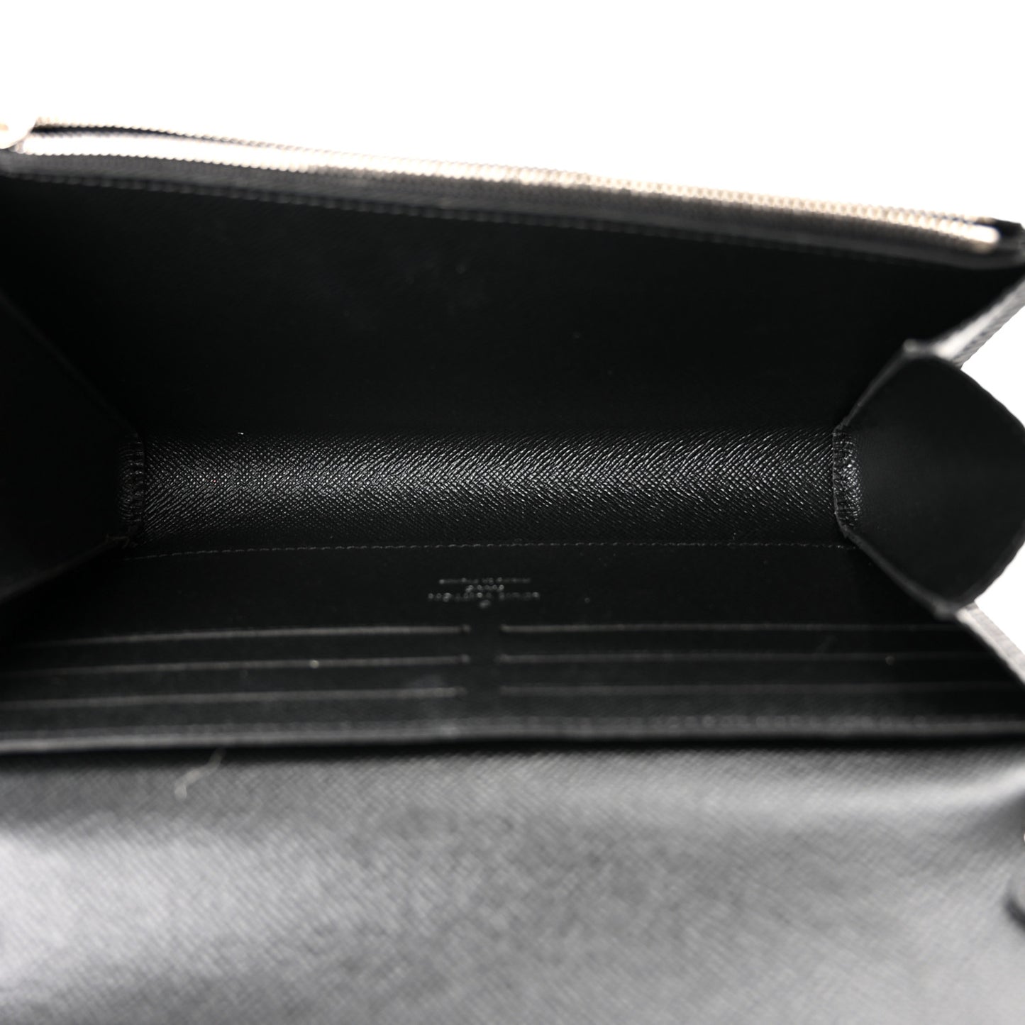 Epi Studded Twist Chain Wallet Black