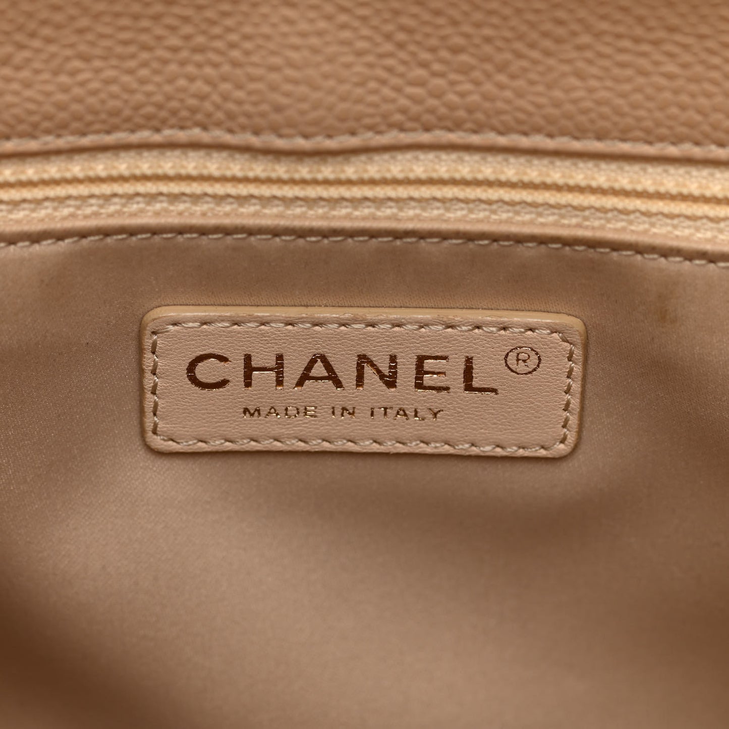 Caviar Quilted Grand Shopping Tote GST Beige Clair