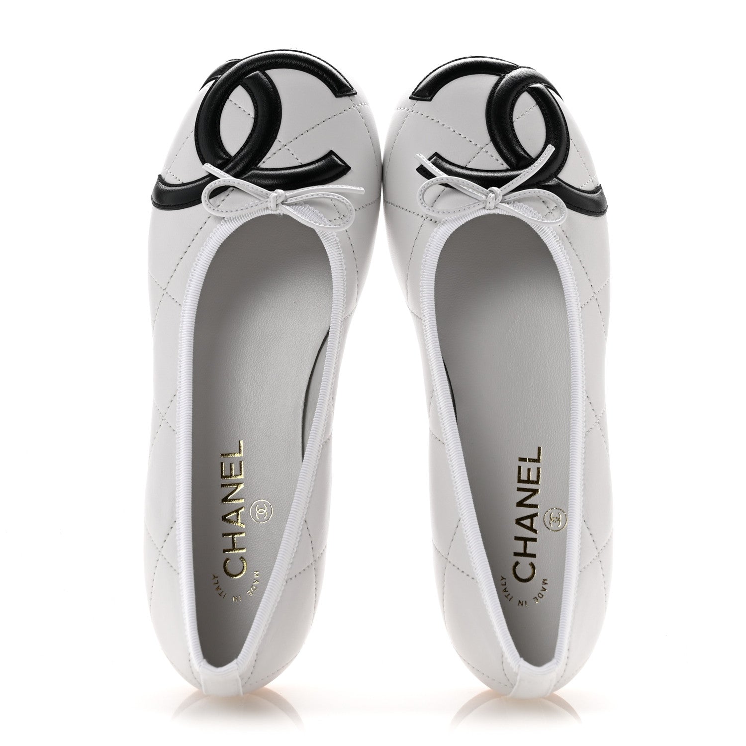Chanel Lambskin Quilted CC Cambon Ballet Flats 40 White Black 2 of 10