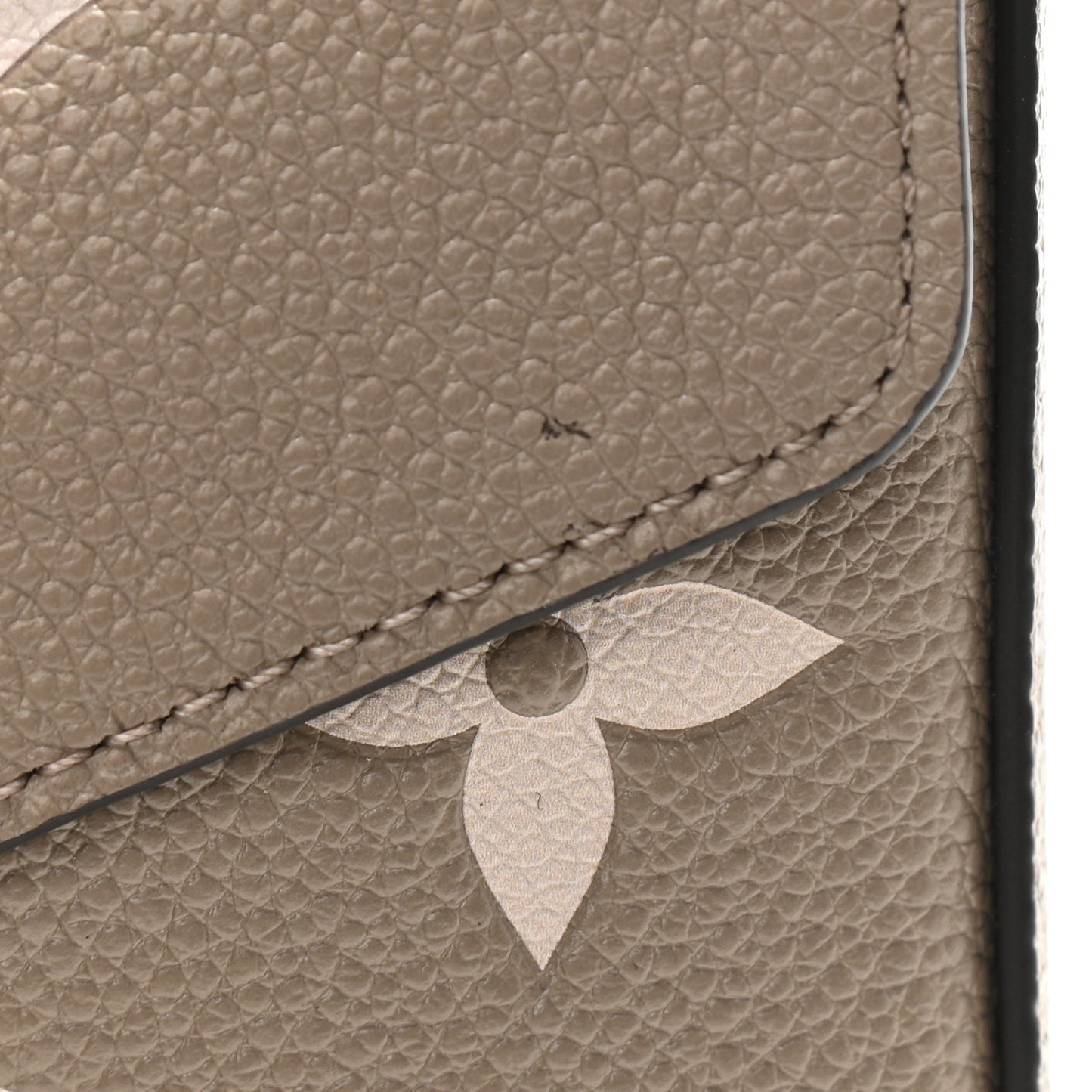 Empreinte Monogram Giant Felicie Pochette Tourterelle Creme