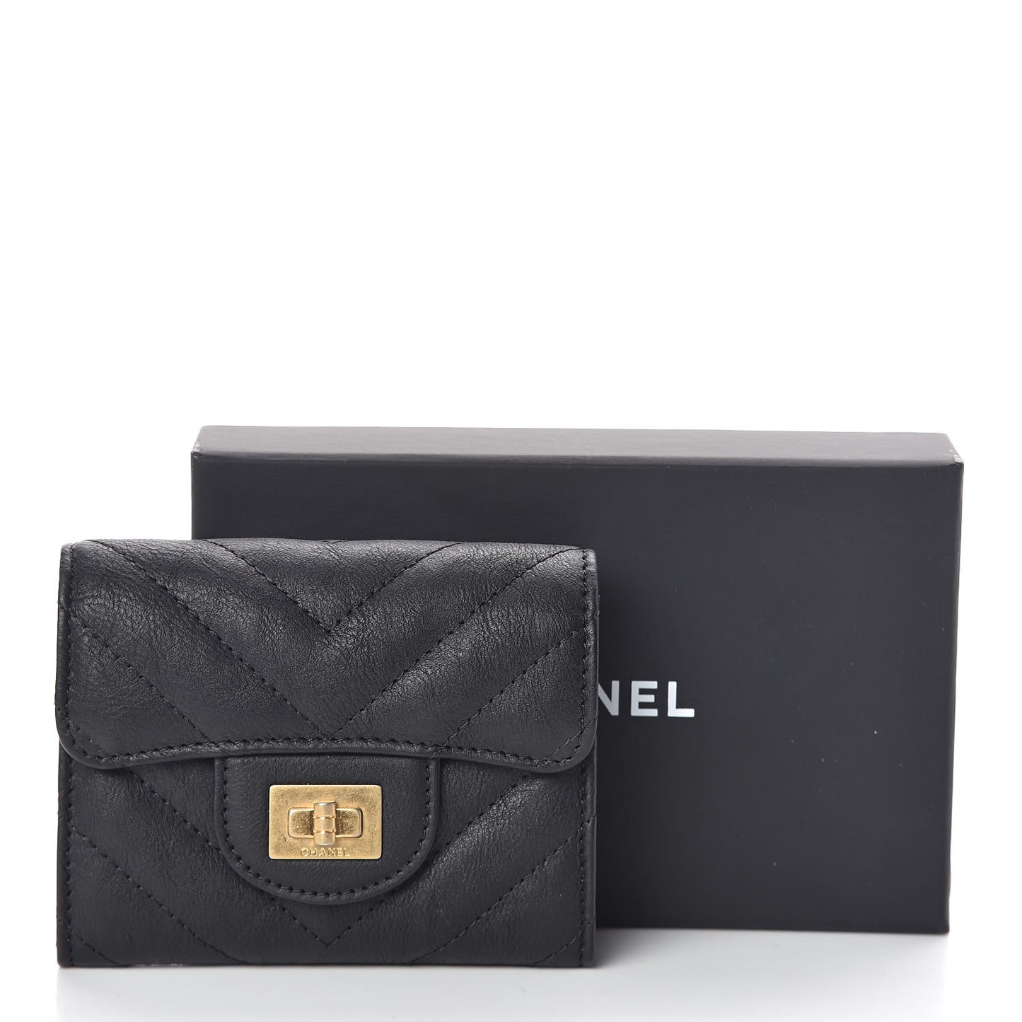 Crumpled Calfskin Chevron Quilted Reissue Card Holder Black