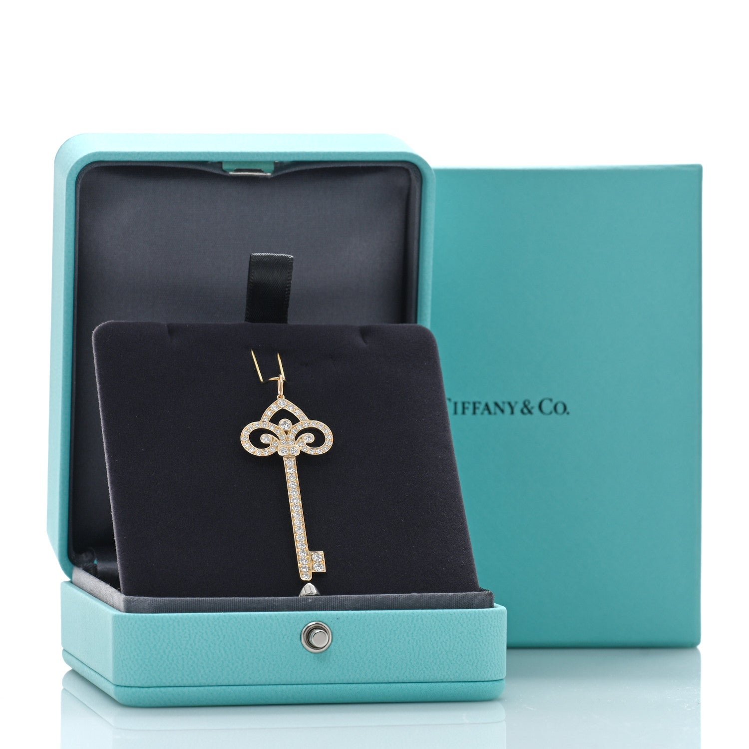 Tiffany 18K Yellow Gold Diamond .90ctw Fleur De Lis Key Pendant 4 of 4