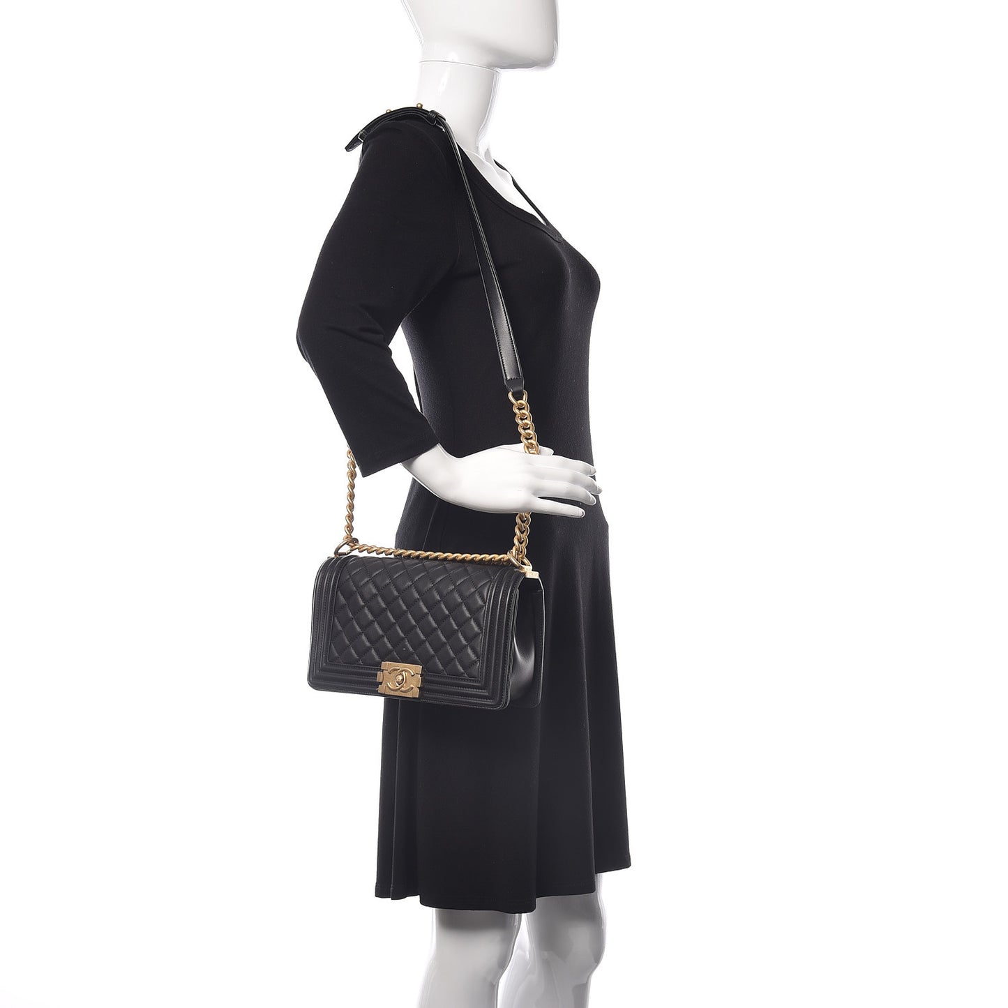 Lambskin Quilted Medium Boy Flap Black
