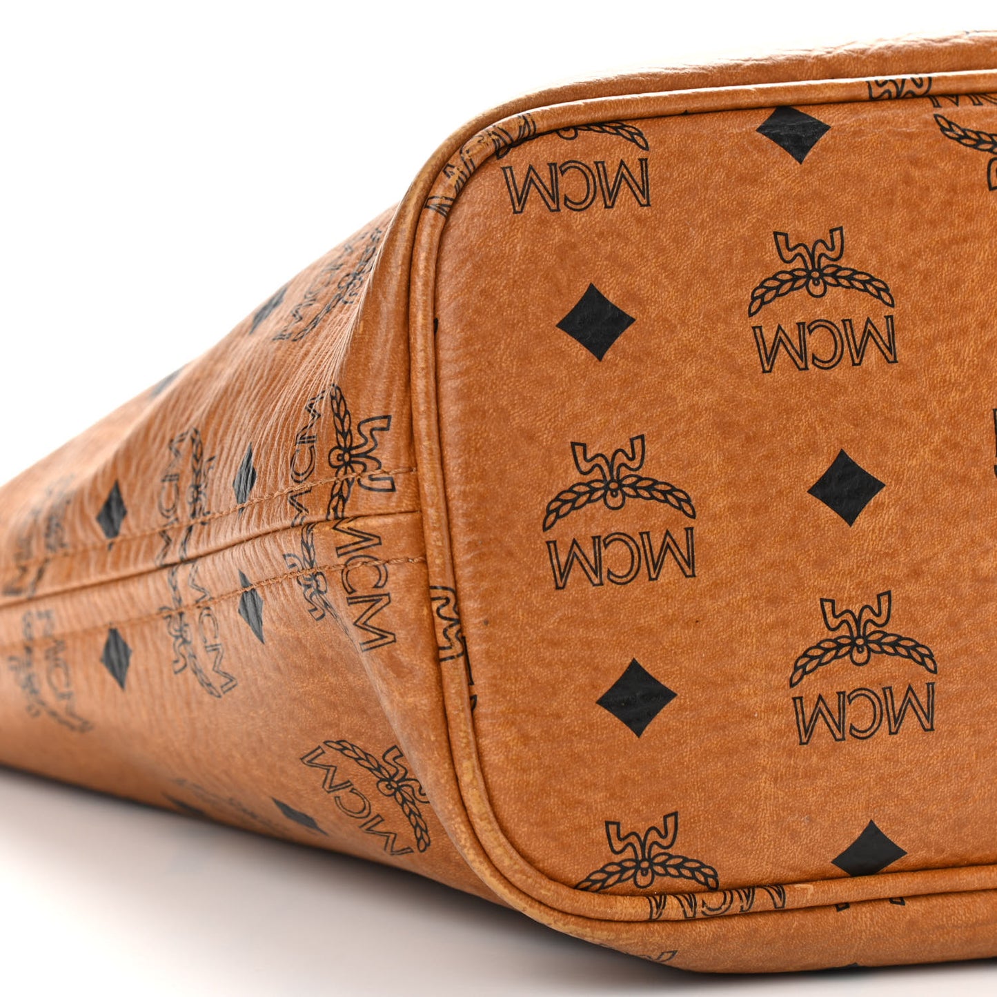 Visetos Dog Bone Shopper Tote Cognac