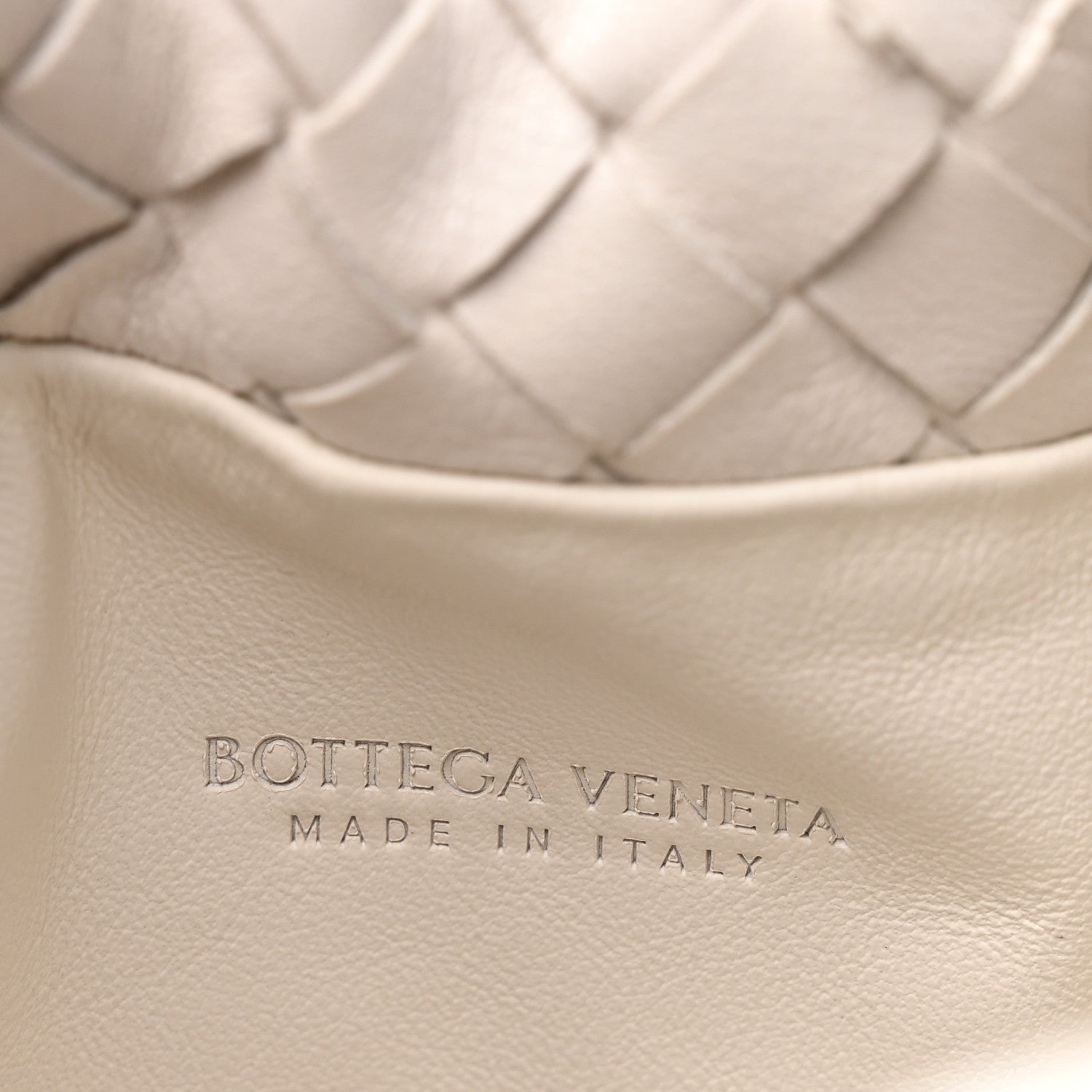 Bottega Veneta Nappa Intrecciato Mini Bulb Chalk 6 of 11
