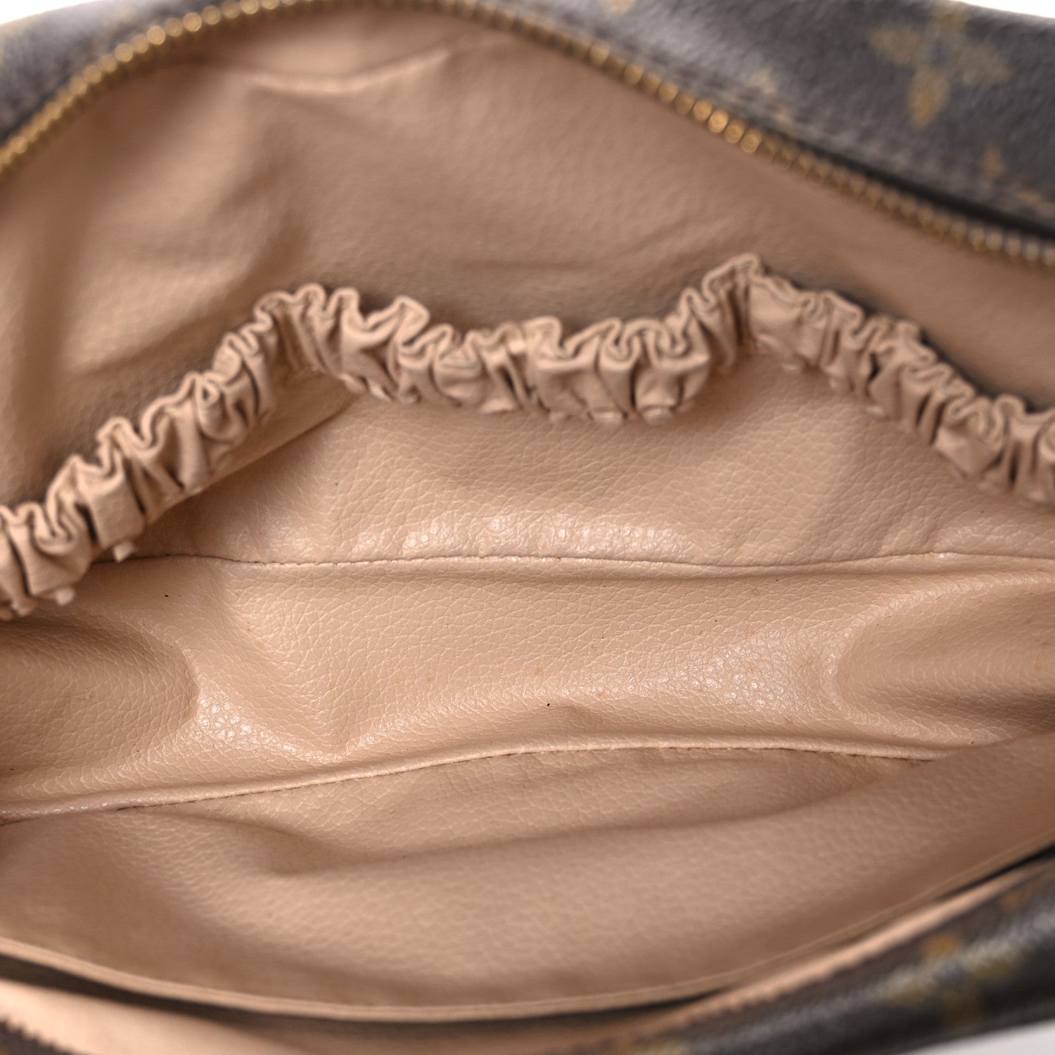 Louis Vuitton Monogram Trousse Toilette 23 5 of 7