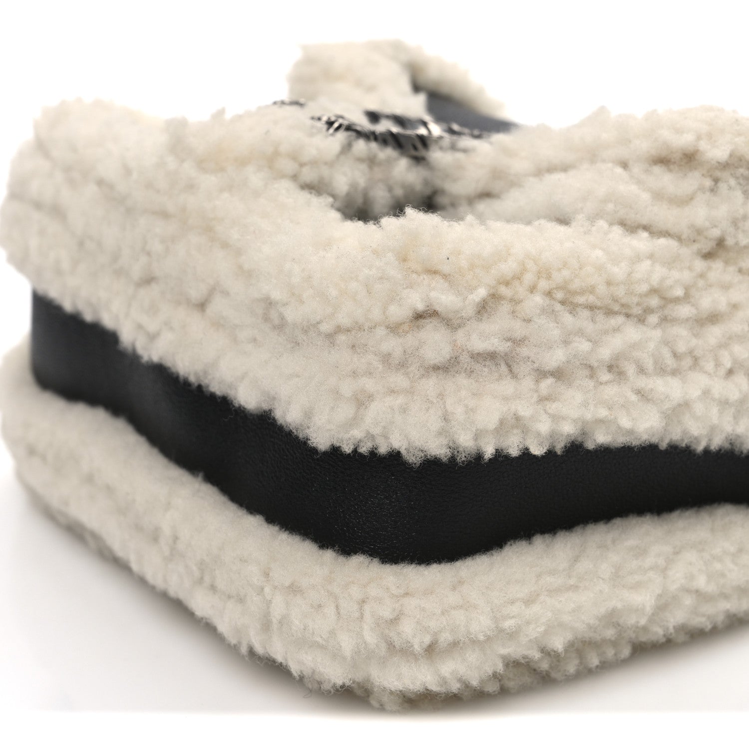 Gucci Sakai Be Green Calfskin Shearling Mini Dionysus Top Handle