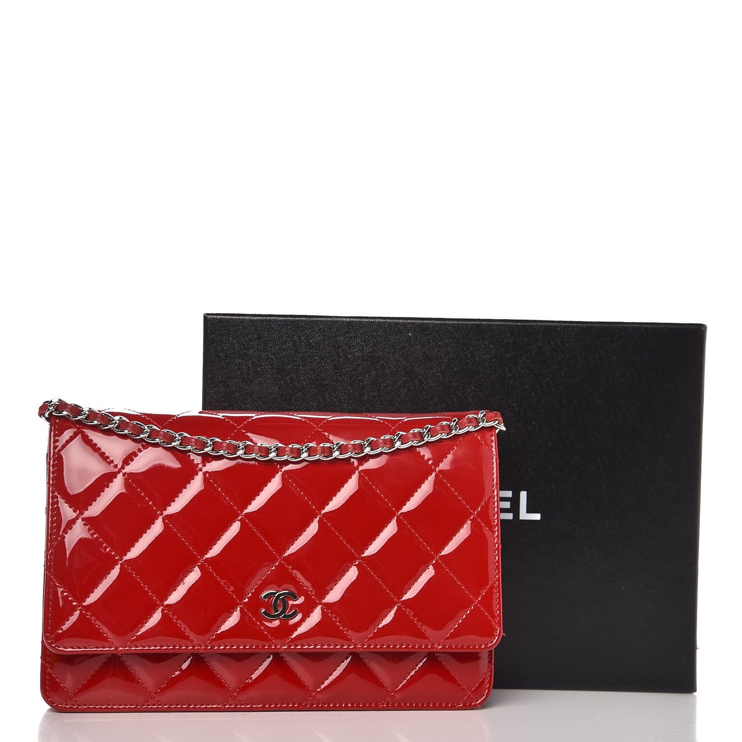 Patent Quilted Wallet On Chain WOC Red