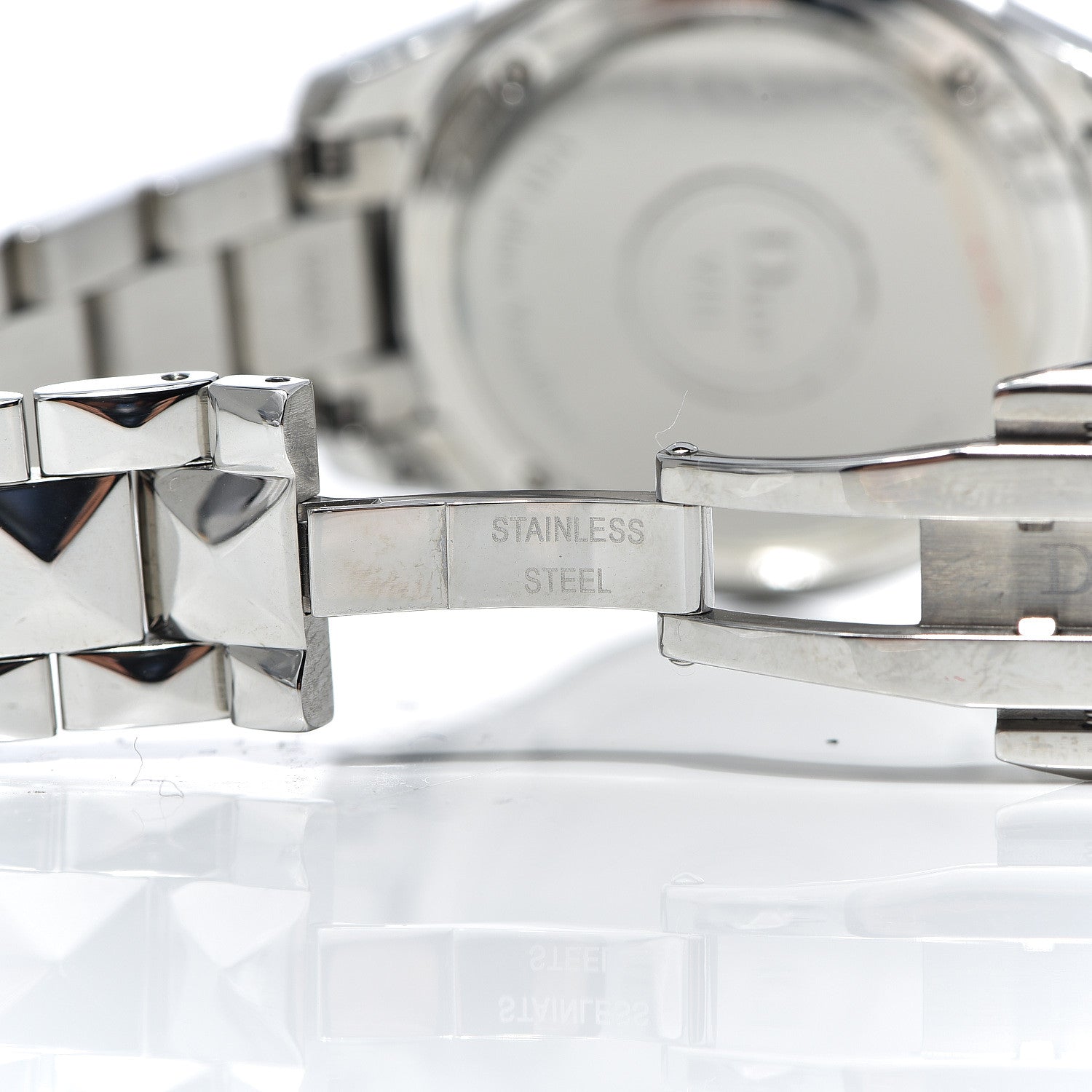 Christian Dior Stainless Steel Diamond 32mm Dior VIII Montaigne Quartz Watch Pink 6 of 7