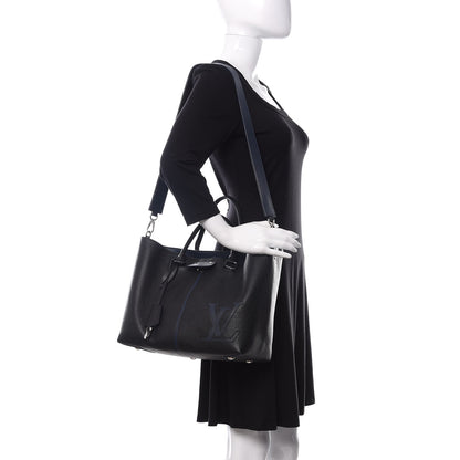 Louis Vuitton Taurillon Pernelle Black 2 of 12