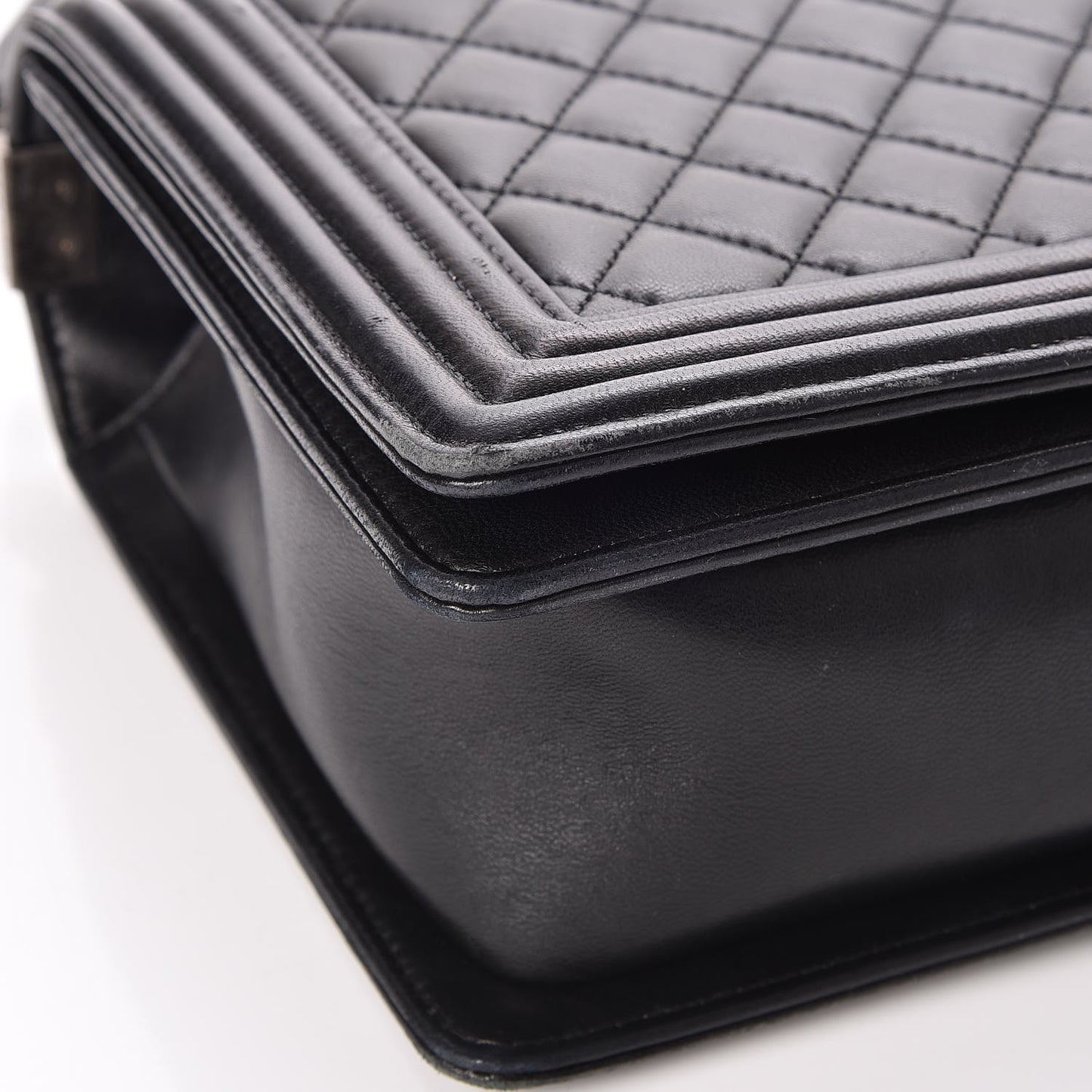 Lambskin Quilted New Medium Boy Flap Black