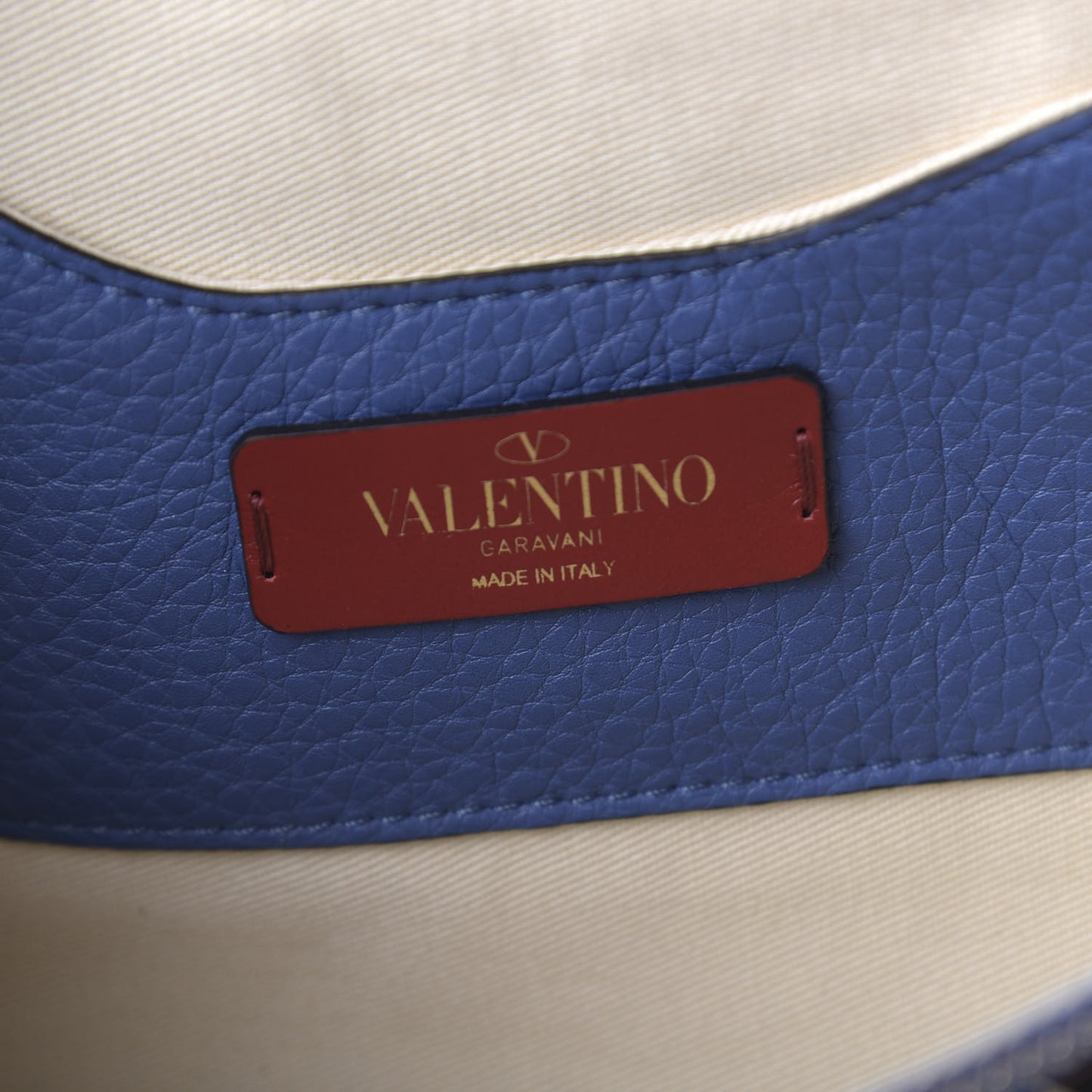 Grained Calfskin Rockstud Belt Bag Blu Delft