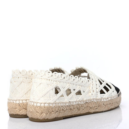 Chanel Woven Fabric Grosgrain CC Espadrilles 35 White Black 3 of 4