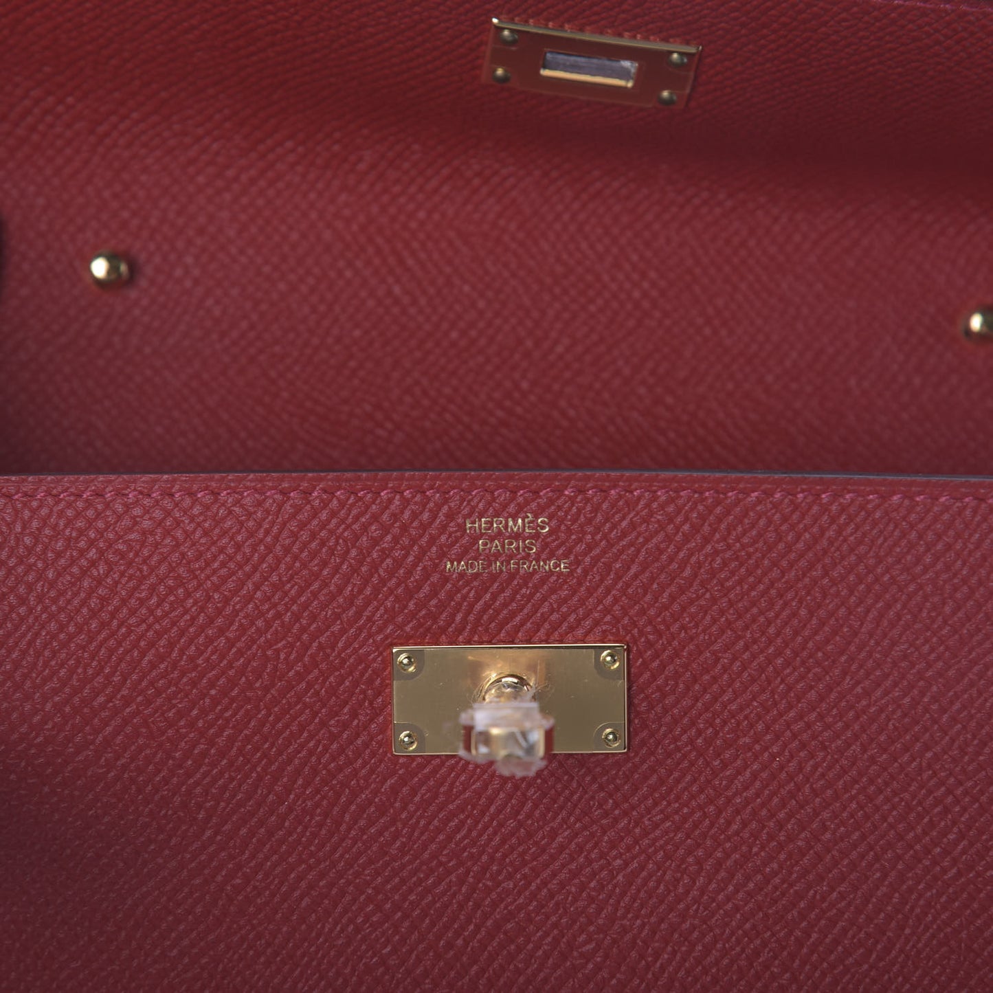 Epsom Kelly Wallet To Go Rouge Casaque
