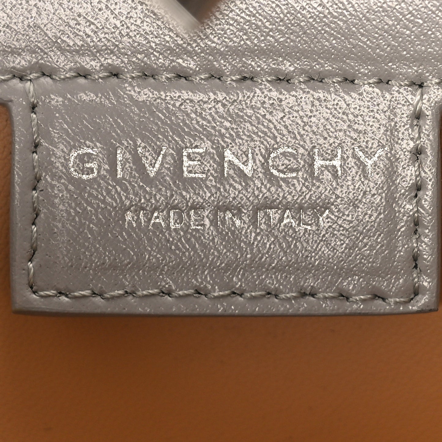 Box Calfskin Small Cut Out Shoulder Bag Cloud Grey