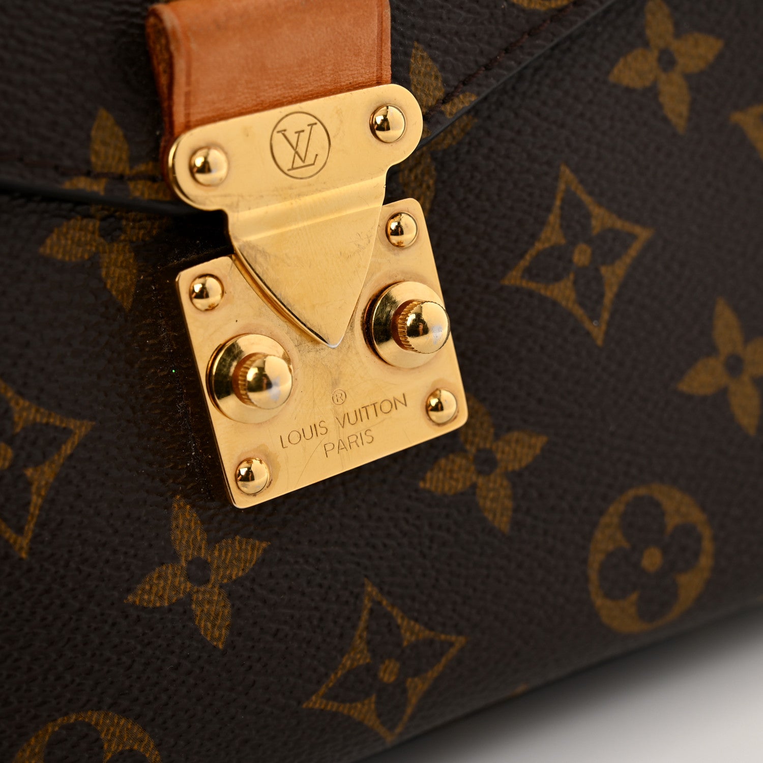 Louis Vuitton Monogram Pochette Metis 10 of 14
