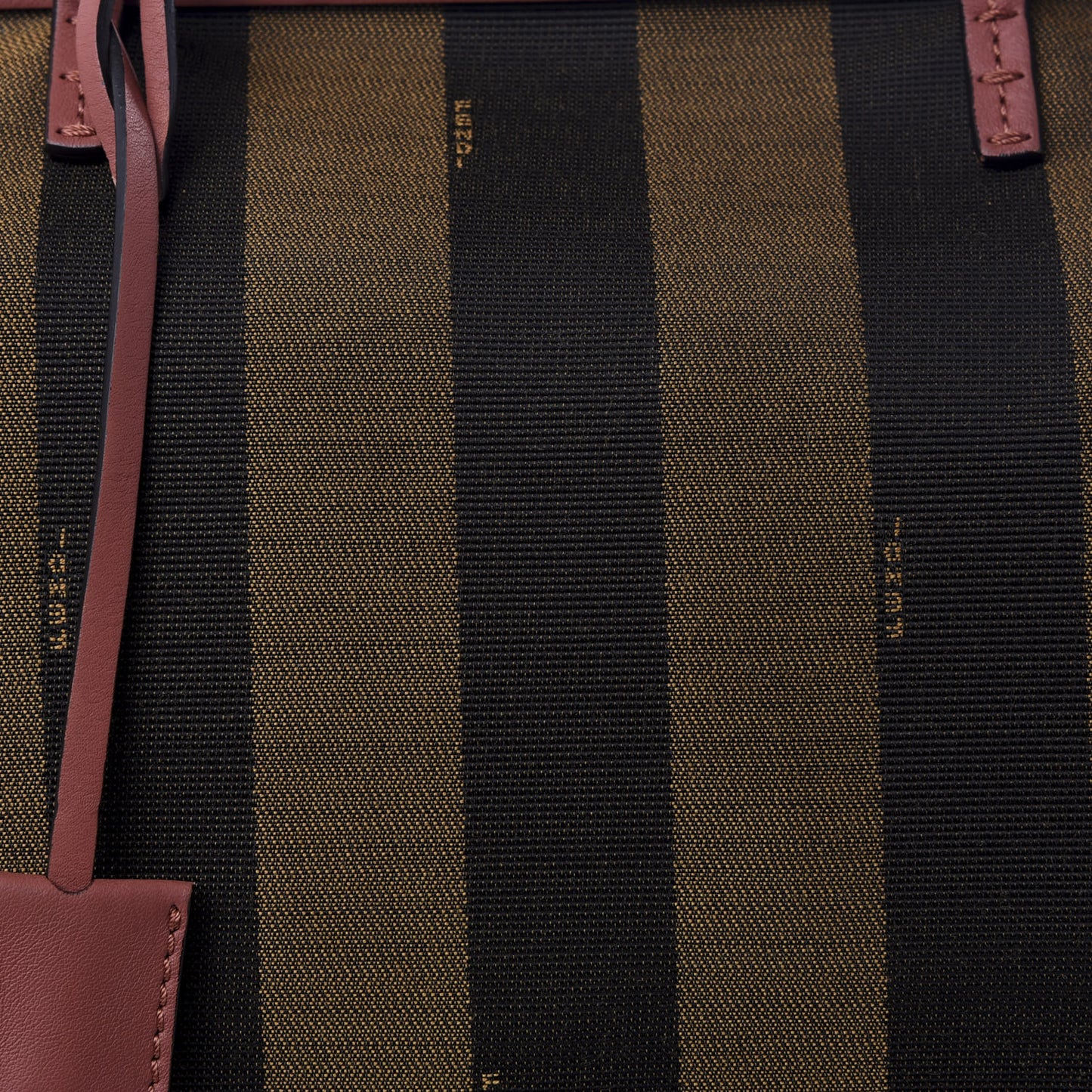 Pequin Vitello Medium Roll Tote Tobacco Rose