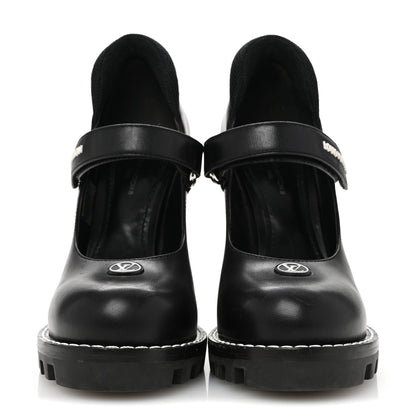 Louis Vuitton Calfskin Star Trail Ankle Pumps 37 Black 3 of 10