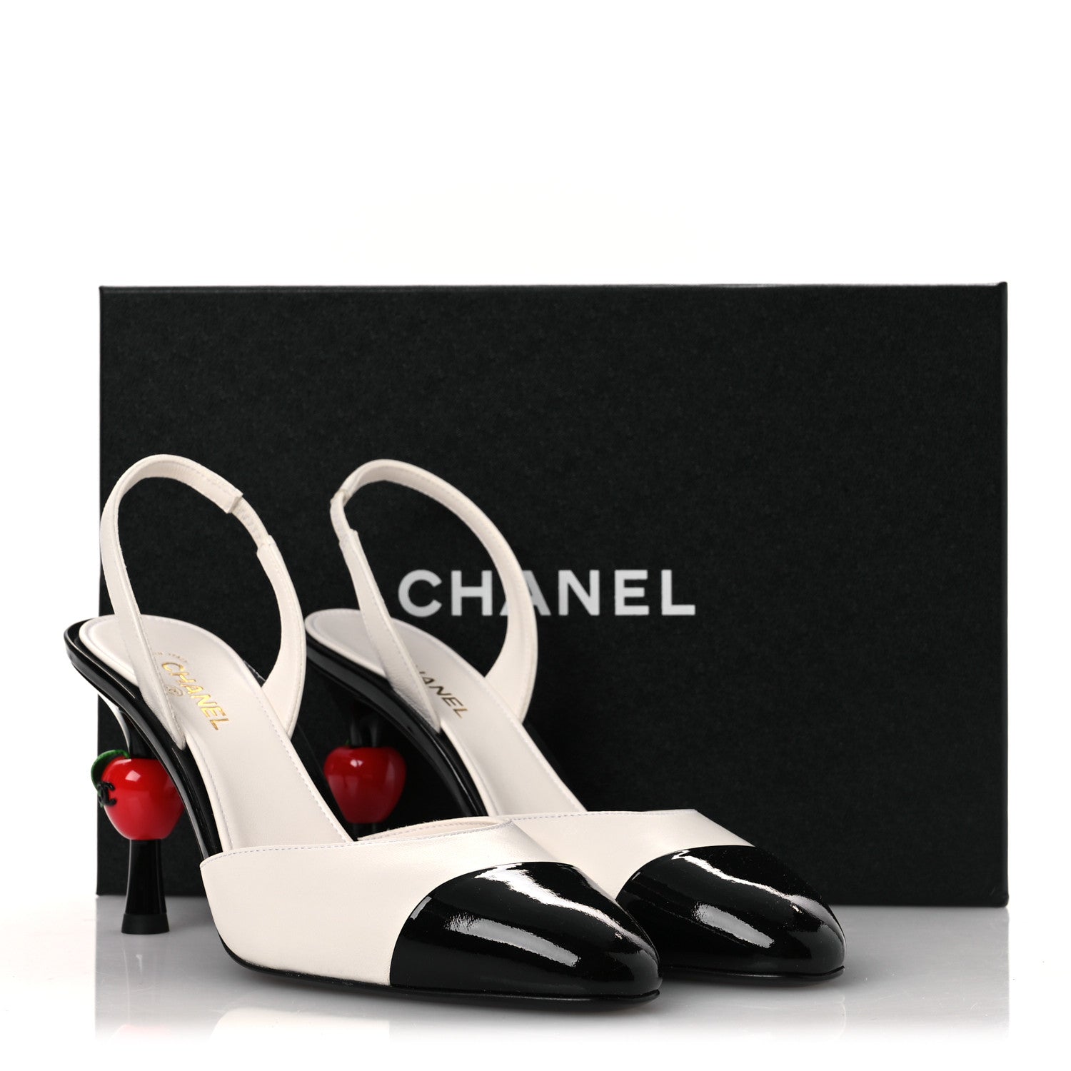 Chanel Lambskin Patent Cap Toe CC Apple Slingback Pumps 39 White Black 11 of 11