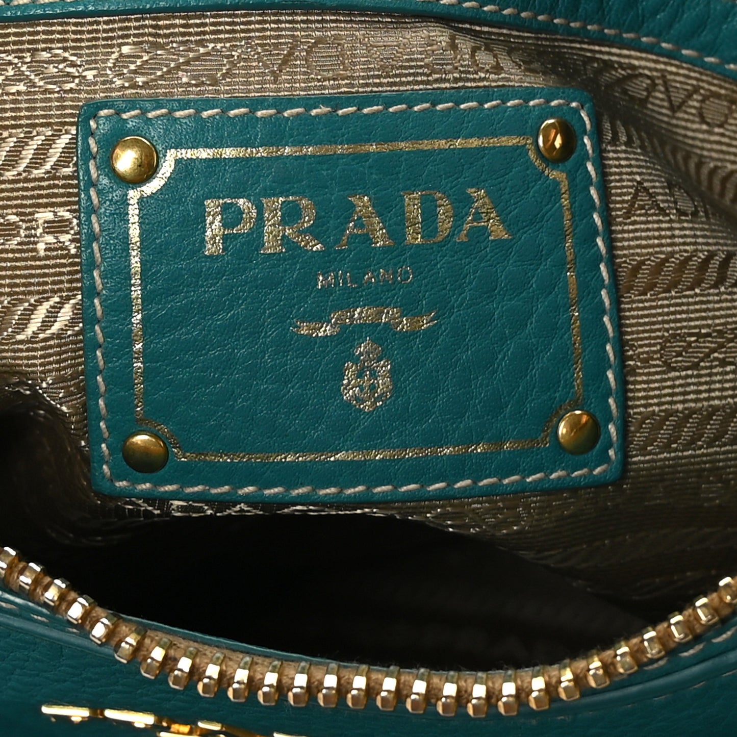 Vitello Daino Shopping Tote Green
