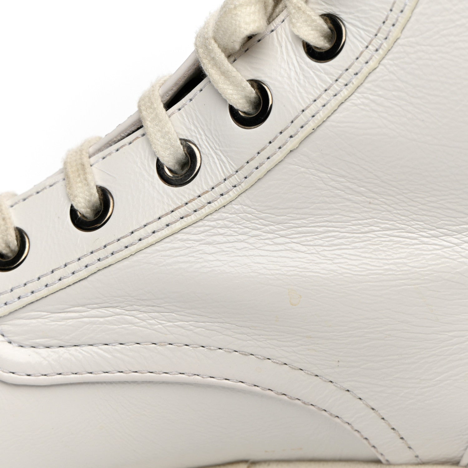 Chanel Crackled Calfskin Pearl Chain CC Combat Short Boots 37 White 11 of 13